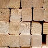 Podstawowe parametry drewna budowlanego